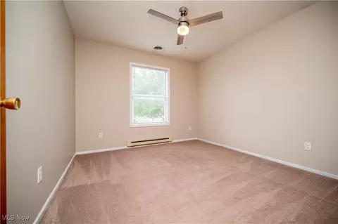Bedroom - 664 Cathy Ann Dr, Boardman, OH 44512 photo 10 of 10