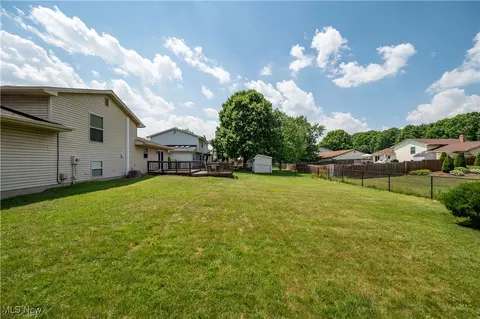 Exterior - 664 Cathy Ann Dr, Boardman, OH 44512 photo 9 of 10