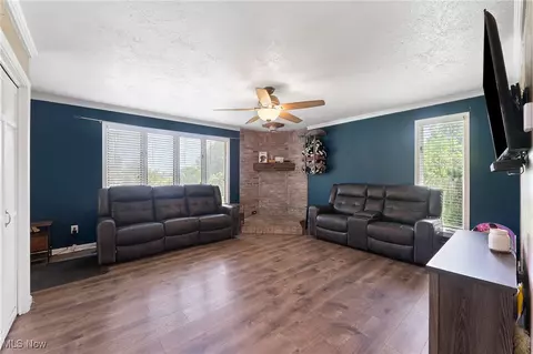 Living - 38111 Eric Dr, Lisbon, OH 44432 photo 1 of 2
