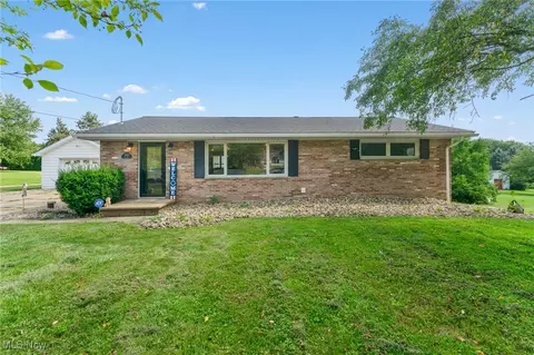 38111 Eric Dr, Lisbon, OH 44432