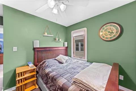 Bedroom - 7604 Spring Garden Rd, Parma, OH 44129 photo 2 of 5