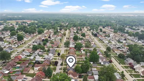 View/Area - 7604 Spring Garden Rd, Parma, OH 44129 photo 4 of 10