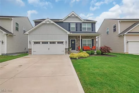 37282 Amber Way, North Ridgeville, OH 44039
