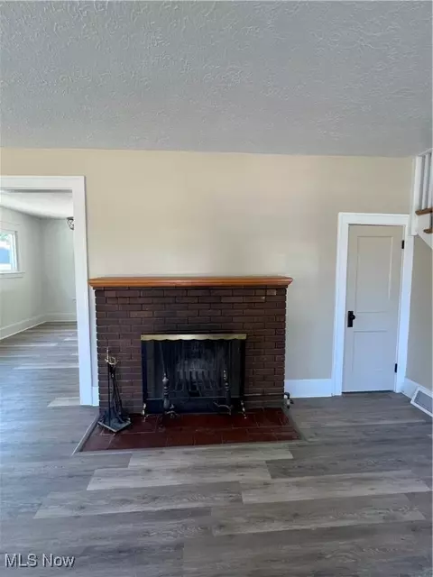 Living - 1820 E 47th St, Ashtabula, OH 44004 photo 5 of 5