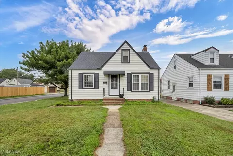 5914 Forest Ave, Parma, OH 44129