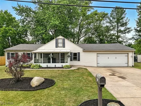 4118 Vira Rd, Stow, OH 44224