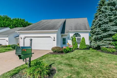 502 Jonquil Ln #47, Madison, OH 44057