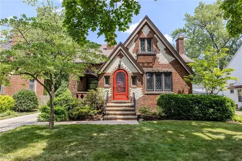 20240 Bonnie Bank Blvd, Rocky River, OH 44116