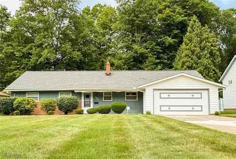 706 Edgewood Rd, Richmond Heights, OH 44143