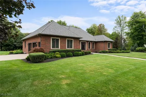 Exterior - 4453 Darlington Ct, Ashtabula, OH 44004 photo 3 of 14