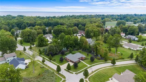View/Area - 4453 Darlington Ct, Ashtabula, OH 44004 photo 2 of 9
