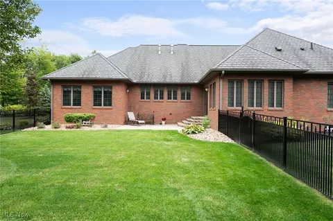 Exterior - 4453 Darlington Ct, Ashtabula, OH 44004 photo 5 of 14