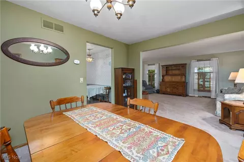 417 Georgia Ave, Elyria, OH 44035 photo 8