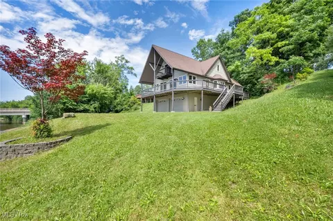 1145 N Saint Clair St, Painesville, OH 44077