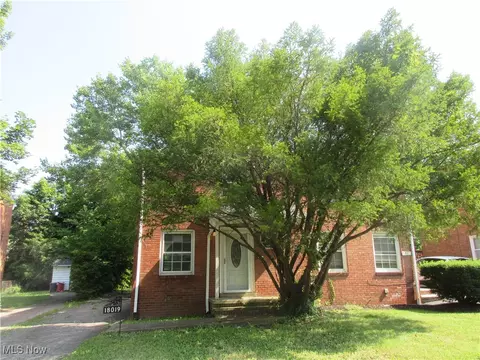 18019 Chagrin Blvd, Shaker Heights, OH 44122