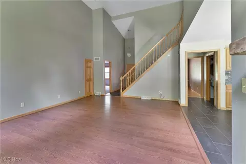 230 Clingan Rd, Struthers, OH 44471 photo 11