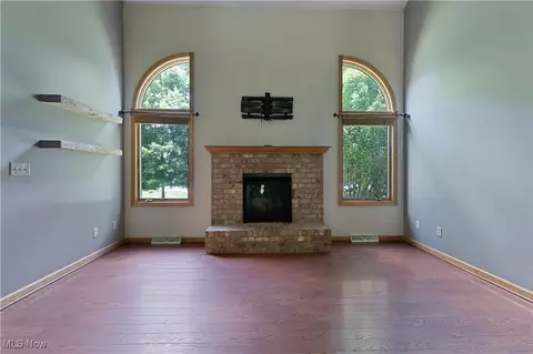 230 Clingan Rd, Struthers, OH 44471 photo 8