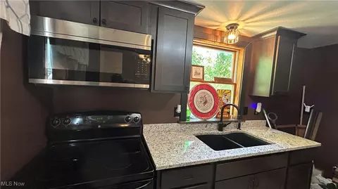Kitchen - 4530 N Ridge Rd E, Geneva, OH 44041 photo 3 of 5