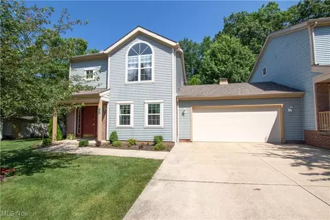 226 Dovecote, Macedonia, OH 44056