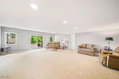 11275 Beechnut Ln, Chardon, OH 44024 photo 31