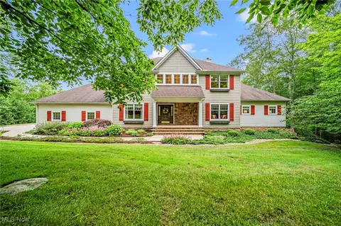 11275 Beechnut Ln, Chardon, OH 44024 photo 48