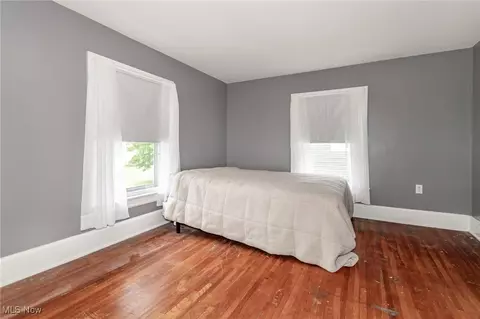 Bedroom - 2129 E 41st St, Ashtabula, OH 44004 photo 1 of 7