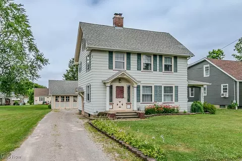 2129 E 41st St, Ashtabula, OH 44004