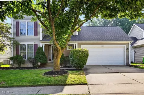 663 Monticello Place Ln, Cleveland, OH 44143