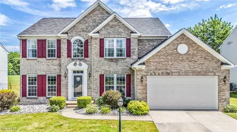 3287 Stillwater Dr, Medina, OH 44256