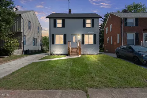 4329 W 131st St, Cleveland, OH 44135