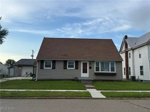 316 W Russell Ave, West Lafayette, OH 43845