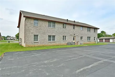 894 Pearson Cir #3, Boardman, OH 44512 photo 11