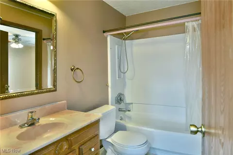 894 Pearson Cir #3, Boardman, OH 44512 photo 33