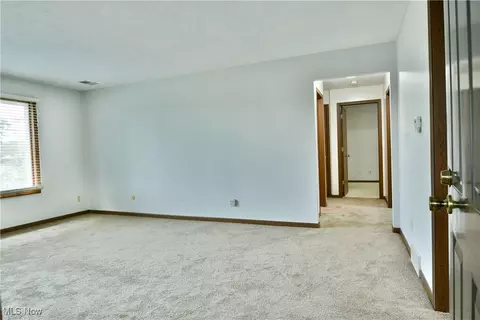 894 Pearson Cir #3, Boardman, OH 44512 photo 15