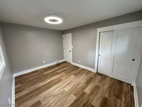 Bedroom - 2928 Vincent Rd, Silver Lake, OH 44224 photo 6 of 6
