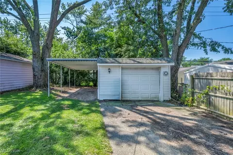 21100 Watson Rd, Maple Heights, OH 44137 photo 28