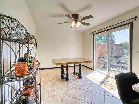 Dining - 200 Parklane Dr, Lagrange, OH 44050 photo 1 of 1