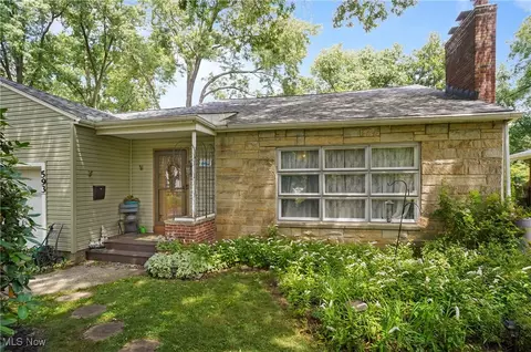 593 Mardon Ave, Akron, OH 44303