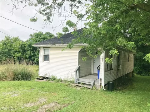 1663 S Lincoln Ave, Salem, OH 44460