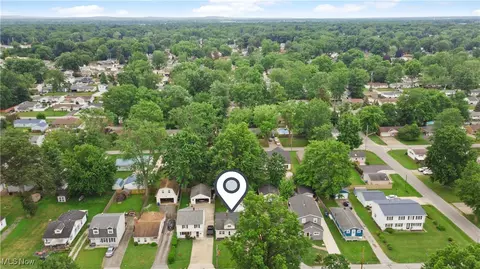 7686 Pinehurst Dr, Mentor On The Lake, OH 44060 photo 32