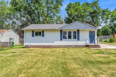25325 Price Rd, Bedford, OH 44146