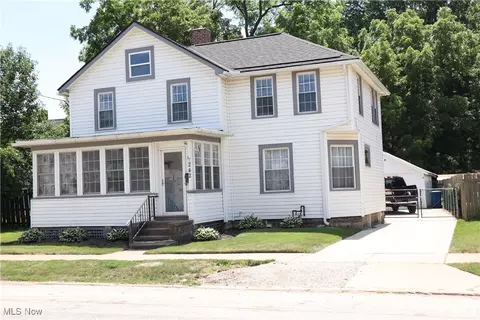 242 E Walnut Ave, Painesville, OH 44077