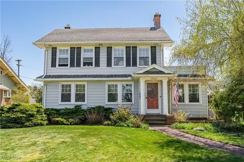 17517 Hilliard Rd, Lakewood, OH 44107