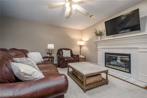 6704 Thicket St NW, Canton, OH 44708 photo 18