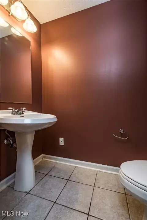 6704 Thicket St NW, Canton, OH 44708 photo 47