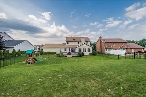 6704 Thicket St NW, Canton, OH 44708 photo 10