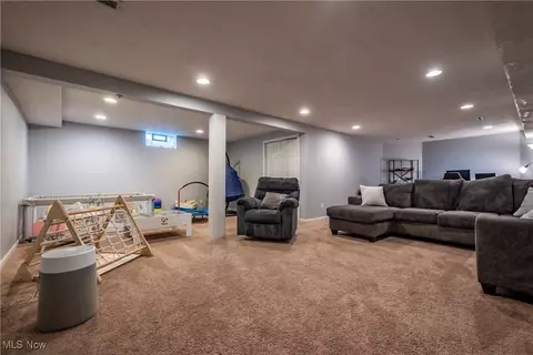 6704 Thicket St NW, Canton, OH 44708 photo 43