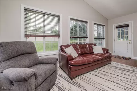 6704 Thicket St NW, Canton, OH 44708 photo 21