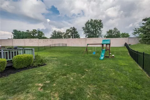 6704 Thicket St NW, Canton, OH 44708 photo 8