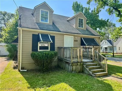3990 E 151st St, Cleveland, OH 44128